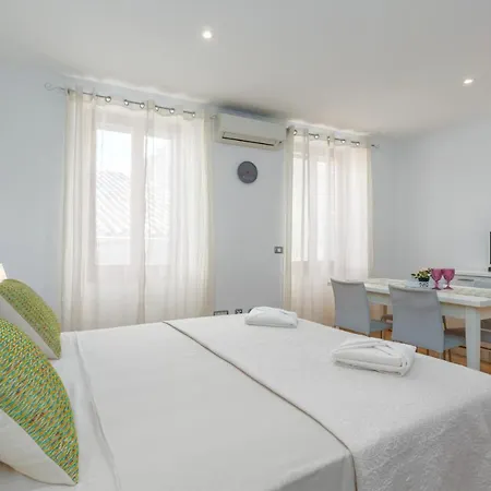 Studio San Andrea Rovinj Exterior photo